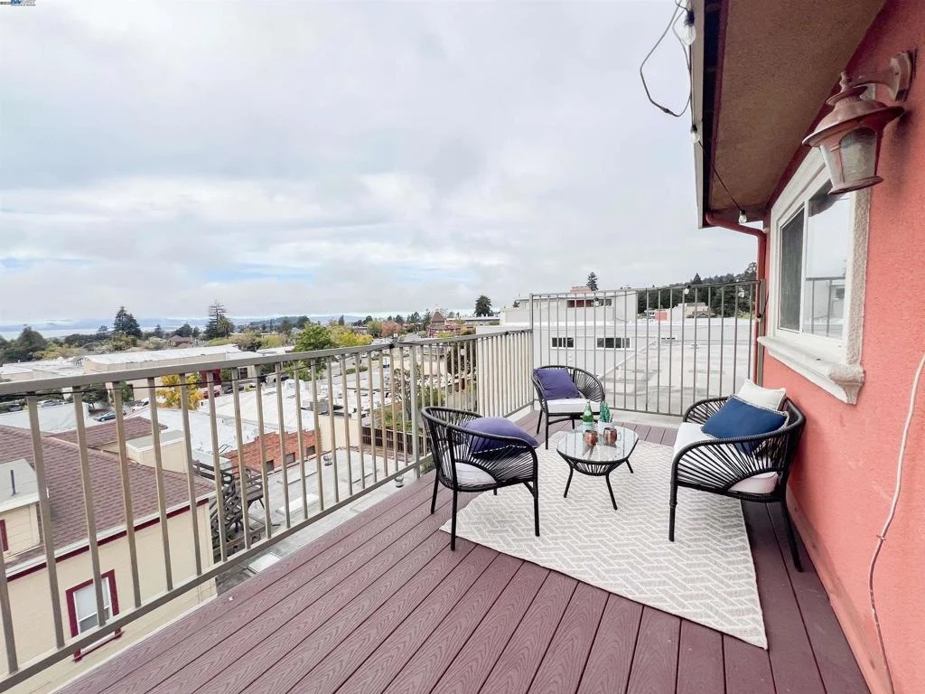 Photo of 1444 Walnut St