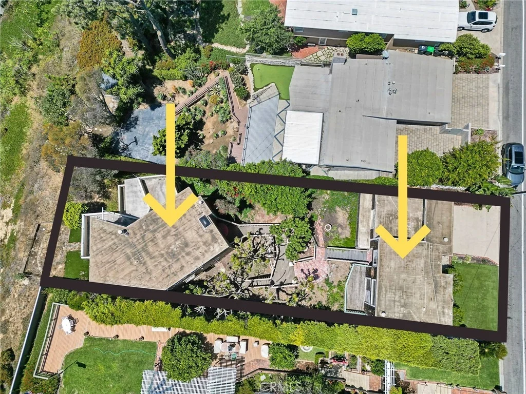 Photo of 2209 Cliff Drive