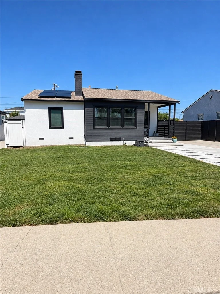 Photo of 1741 Fleming Street