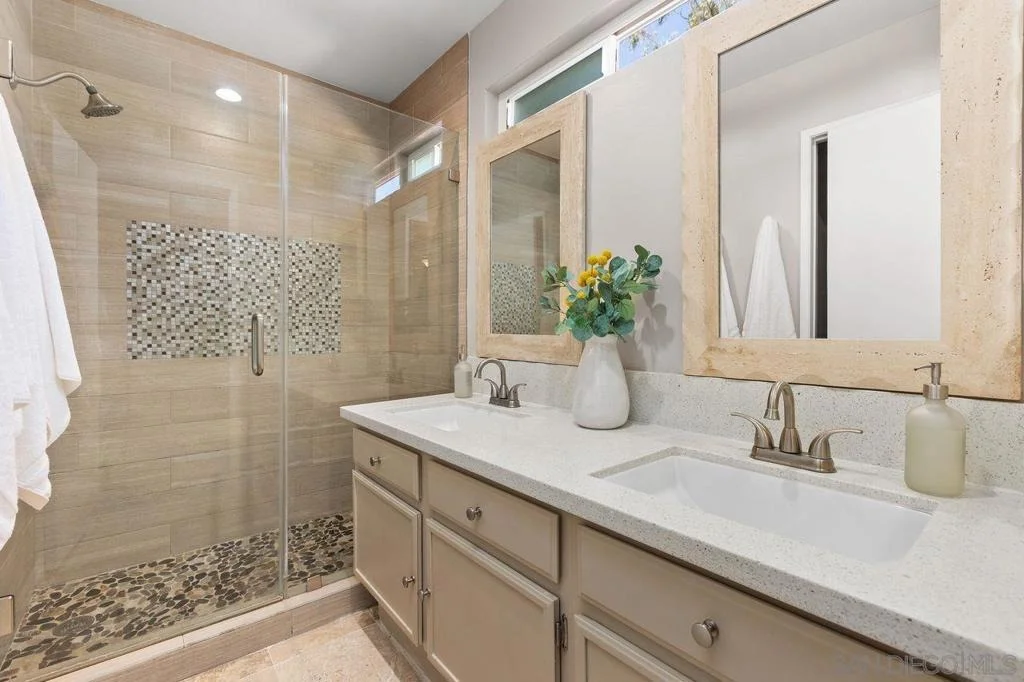 Photo of 705 Sunningdale