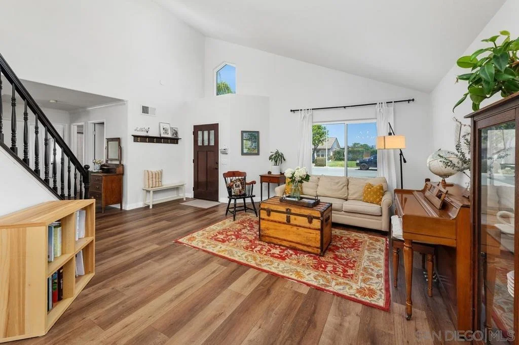 Photo of 12895 Meseta Lane