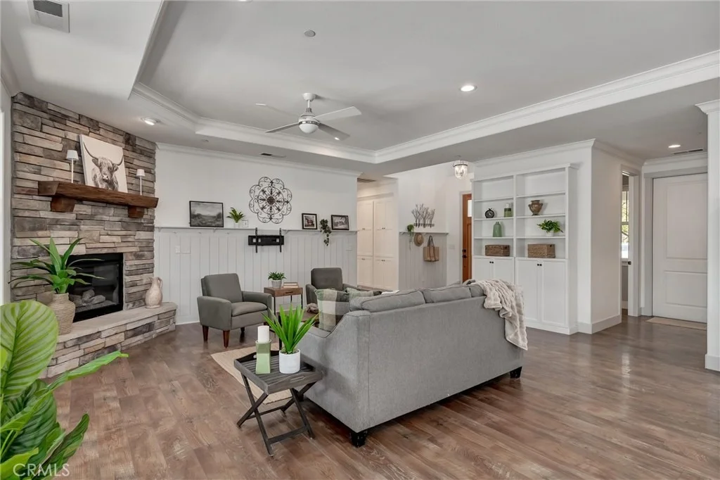 Photo of 1941 Waxwing Way