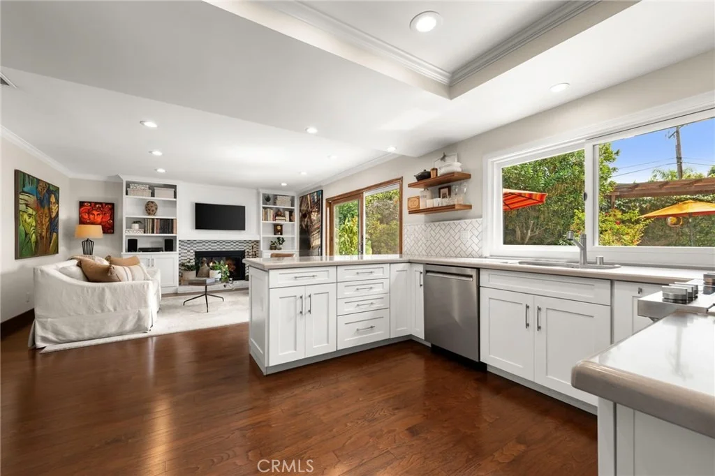 Photo of 7992 Sun Valley Way