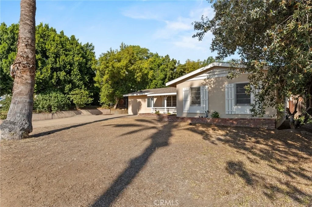 Photo of 3058 Flanders