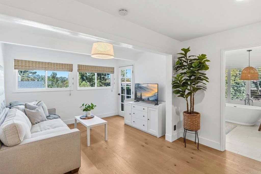 Photo of 765 Val Sereno Drive