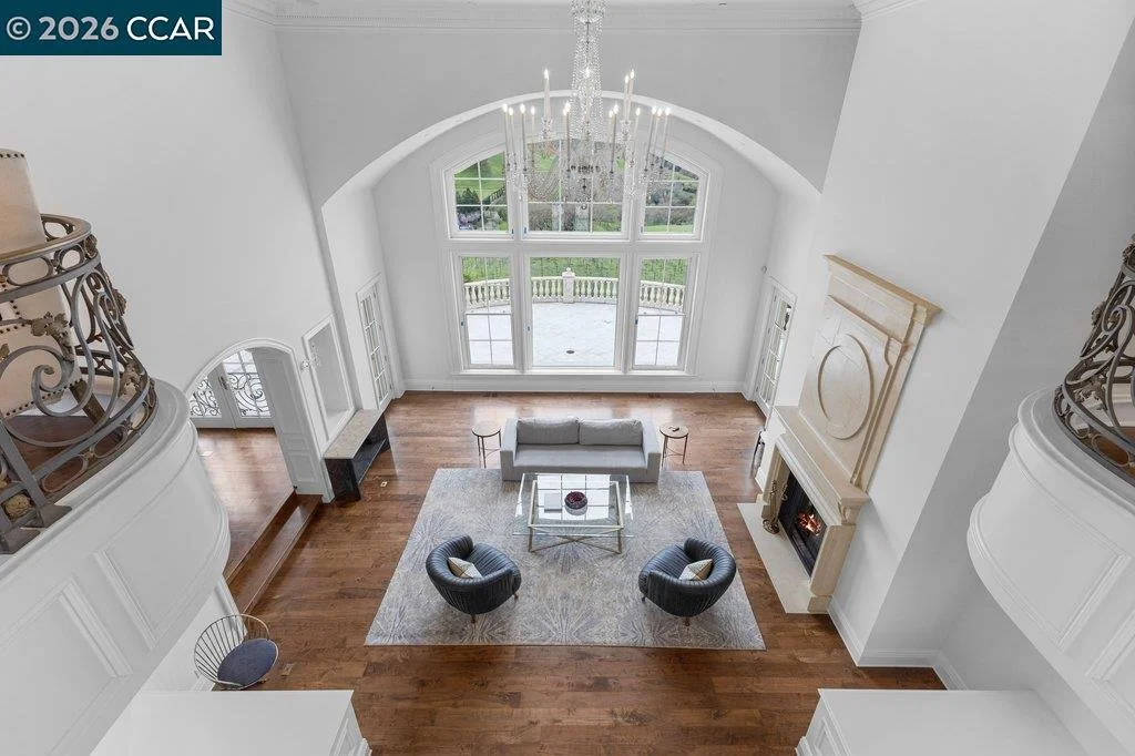 Photo of 10 Serenity Ln