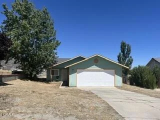 Photo of 21641 Foothill Drive