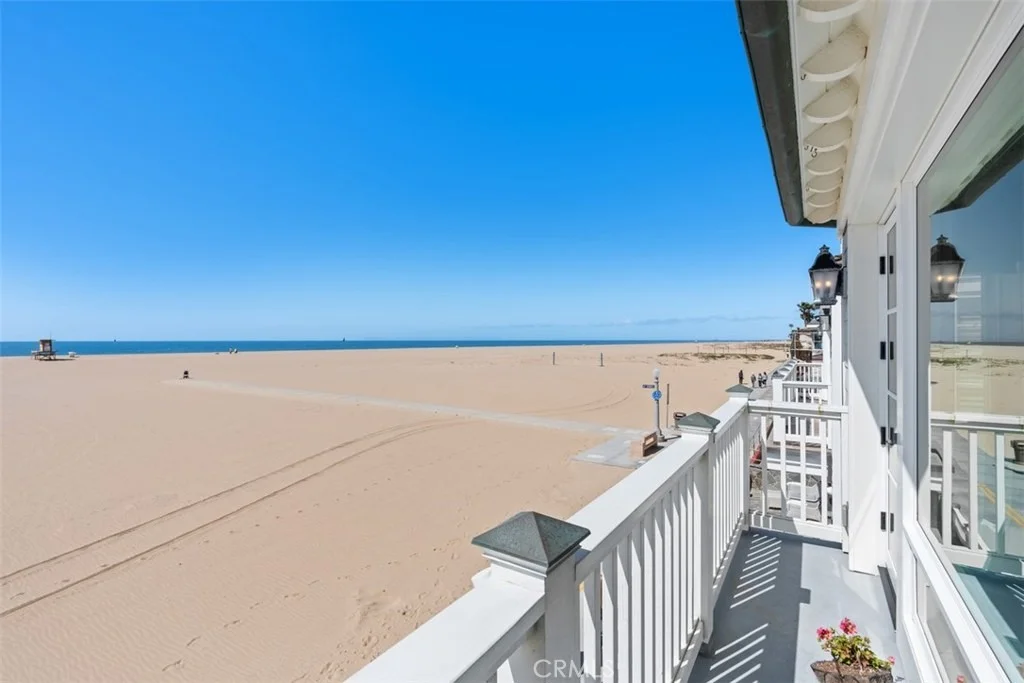 Photo of 522 W Oceanfront