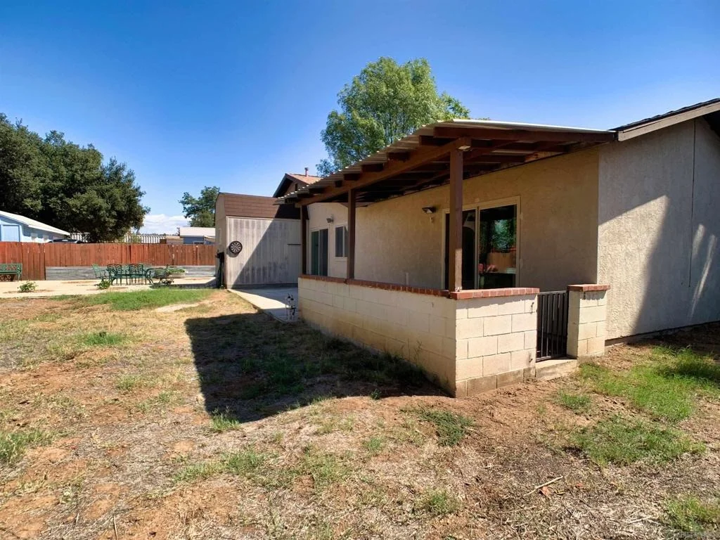 Photo of 12706 Julian Ave