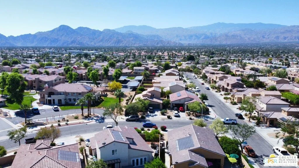 Photo of 74569 Falcon Lane