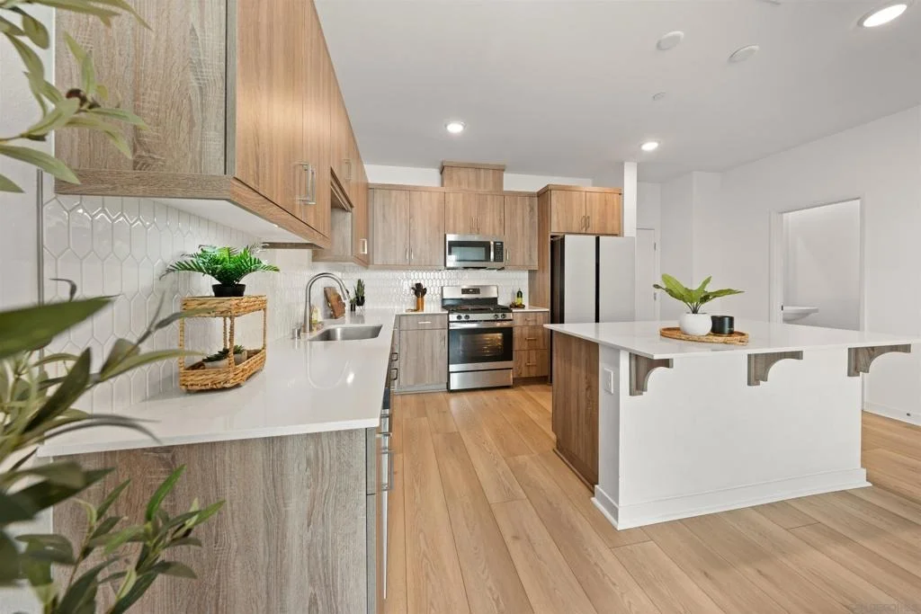 Photo of 320 Satsuma Trail
