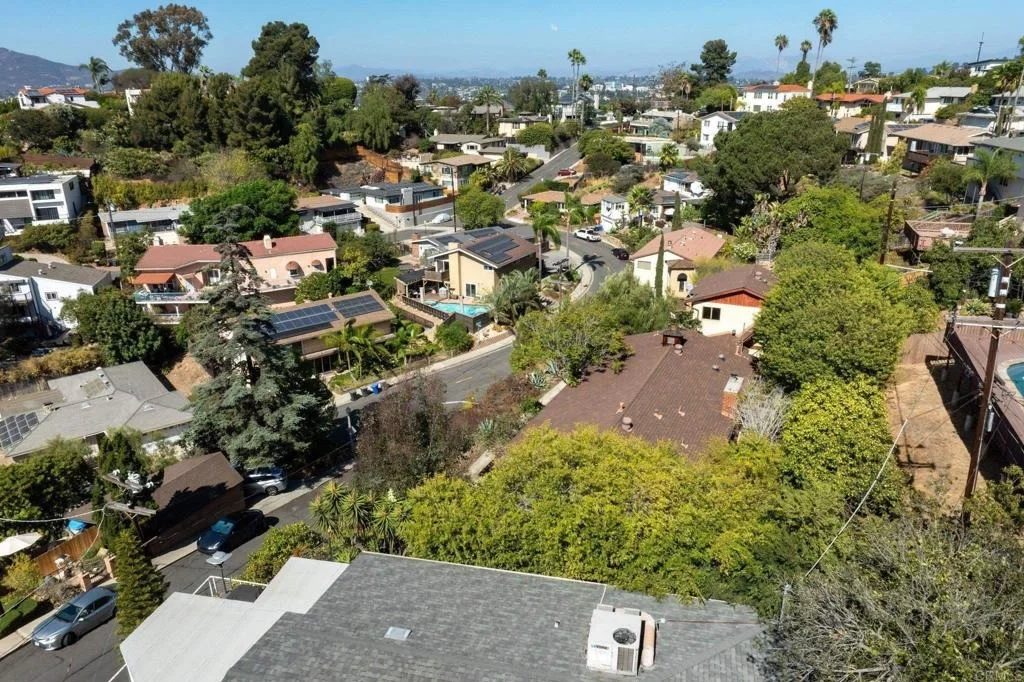 Photo of 4383 Canterbury Drive