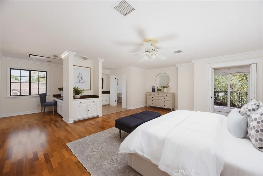 Photo of 2330 Lorain Road
