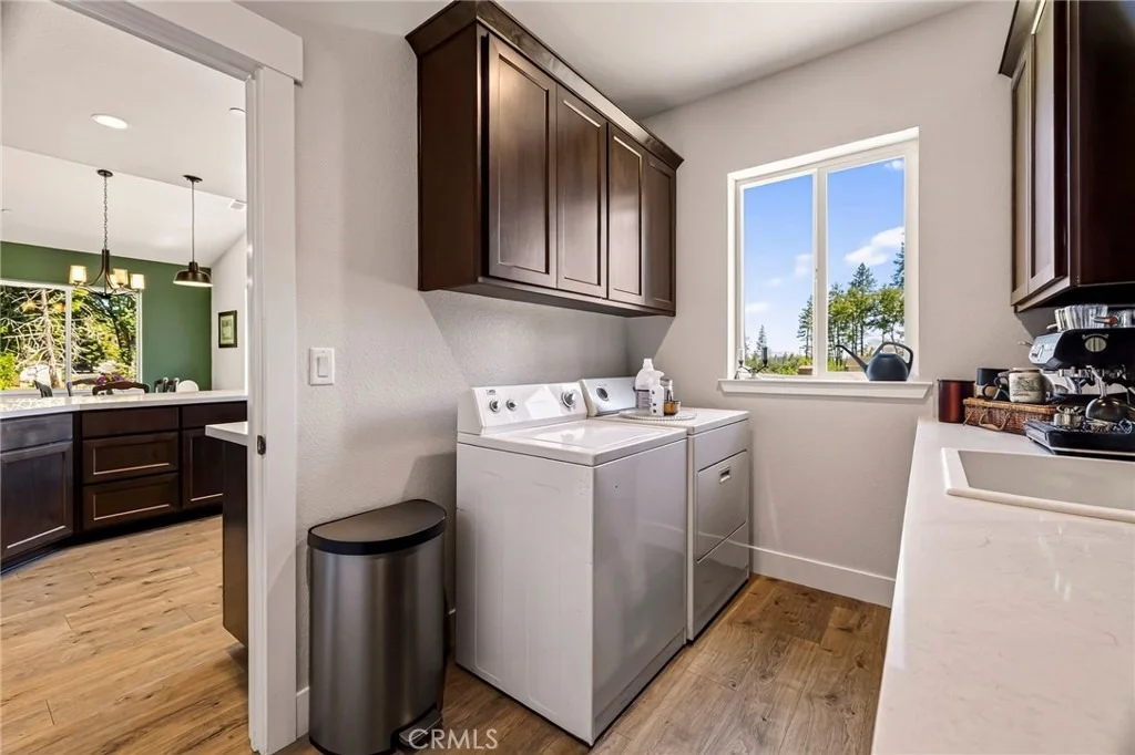 Photo of 7174 Clark