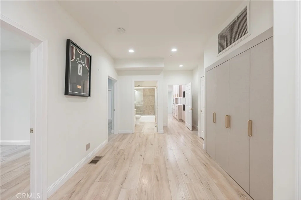 Photo of 1864 Arvin Drive