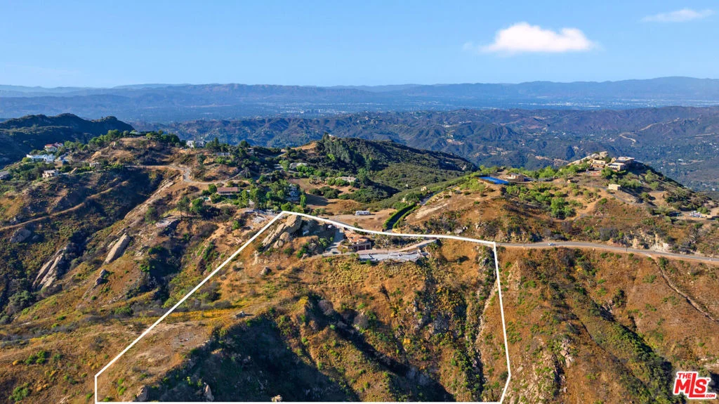 Photo of 23010 Saddle Peak Road