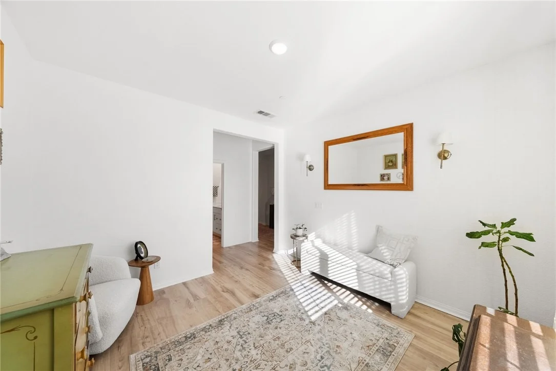 Photo of 21206 Saratoga Drive