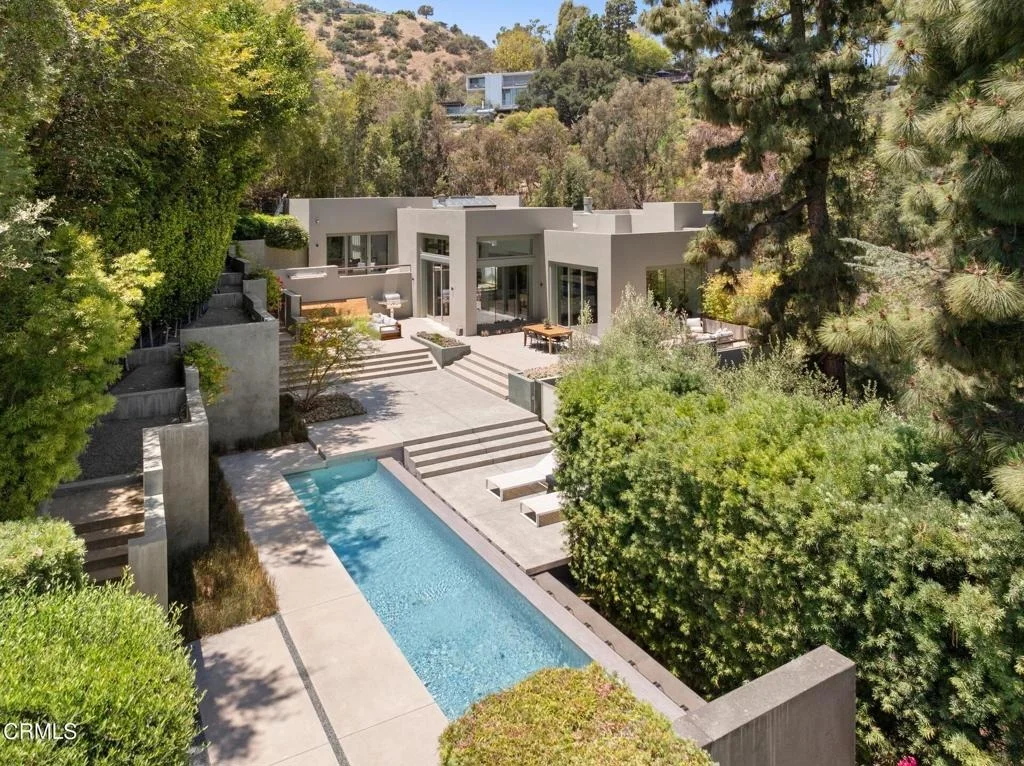 Photo of 1240 Bennett Drive