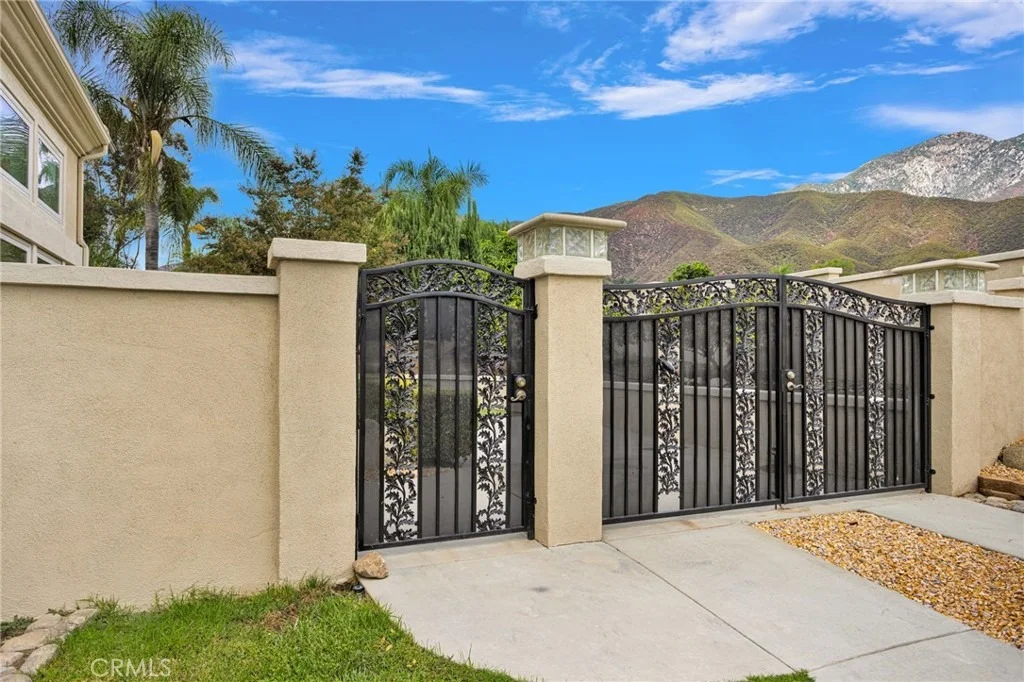 Photo of 4954 Crestview Place