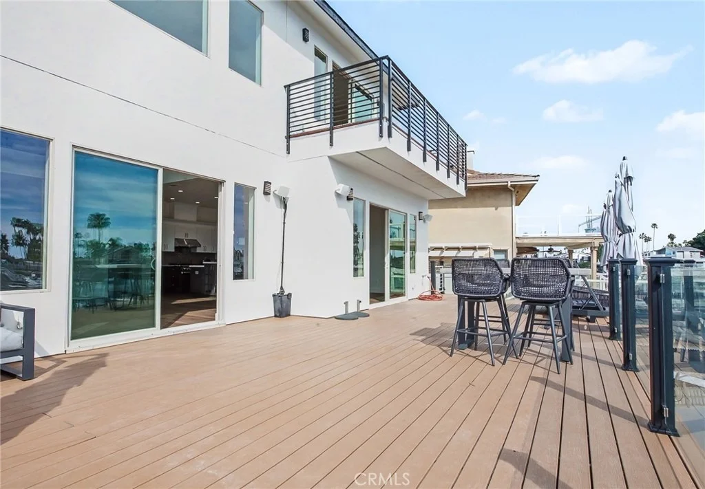 Photo of 952 Lido