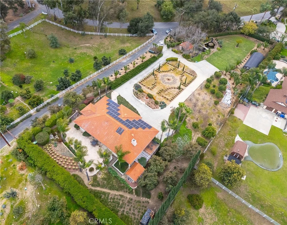 Photo of 2740 Los Alisos Drive