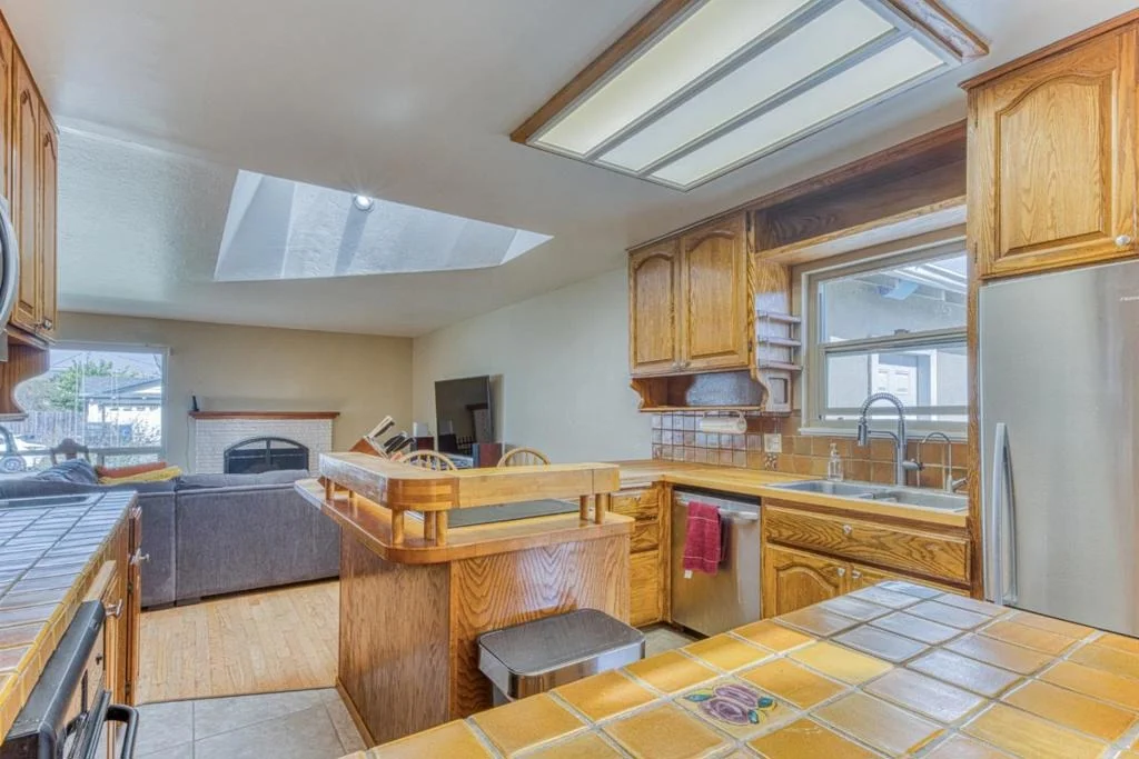 Photo of 945 San Simeon Drive