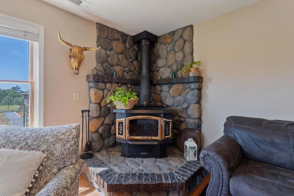 Photo of 17962 Coyote Lane