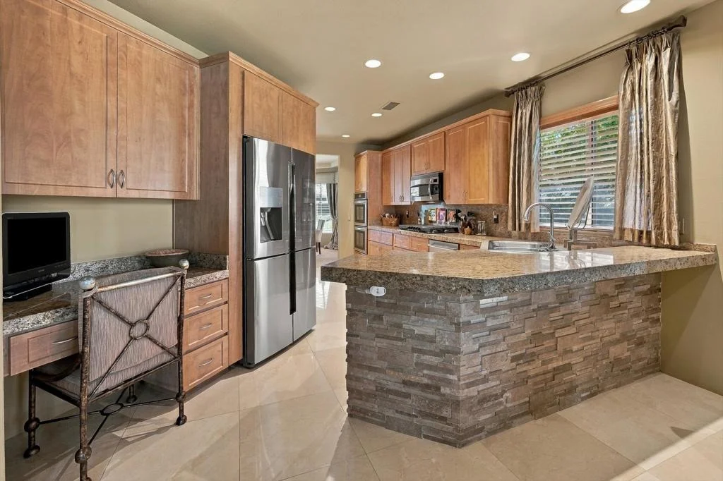 Photo of 41775 Harrison Drive