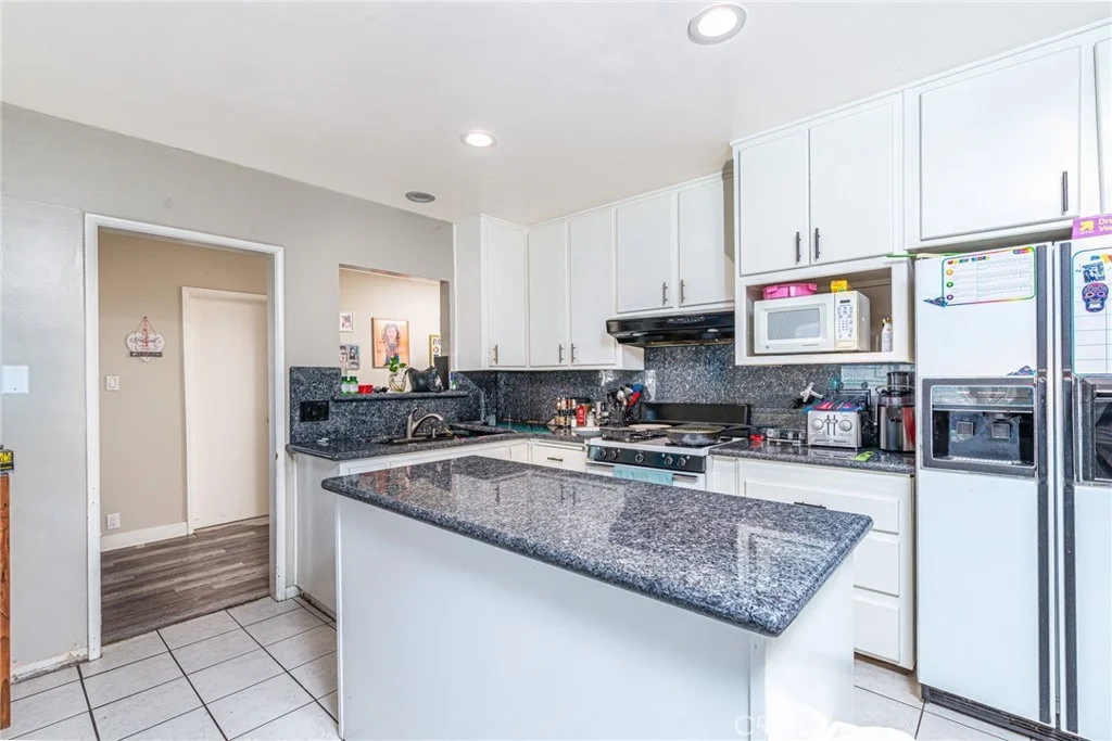 Photo of 21321 Lemon