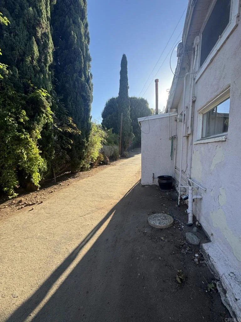 Photo of 726 Valley Drive
