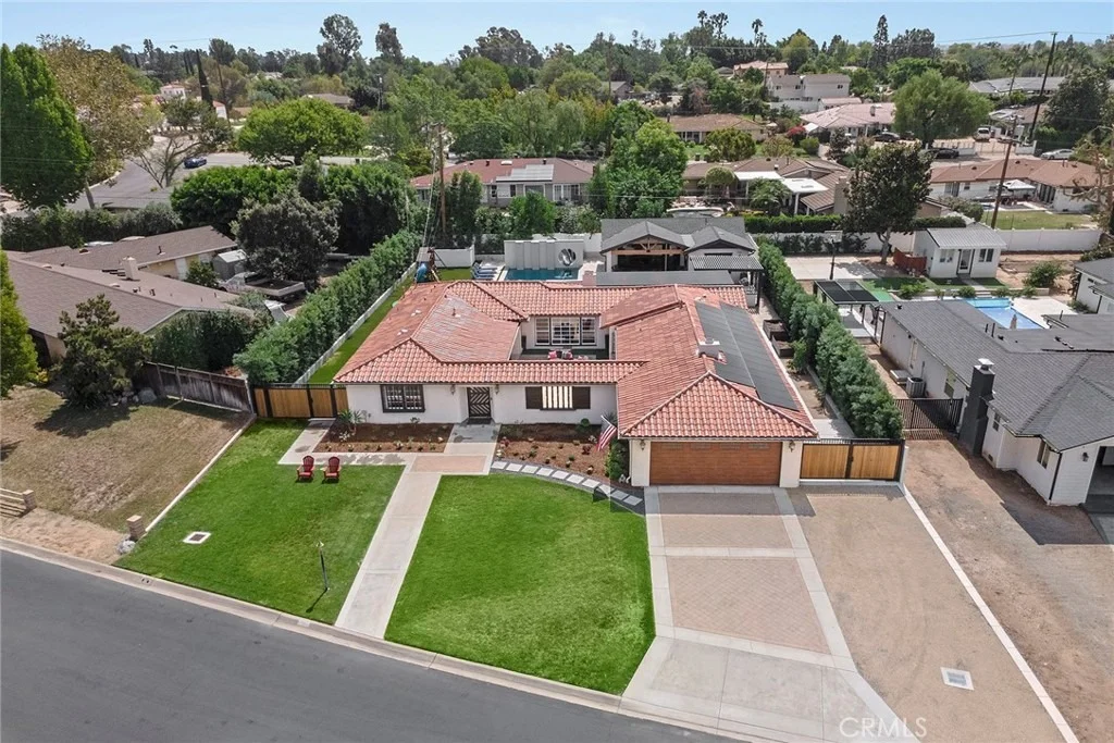 Photo of 136 Miramonte Drive