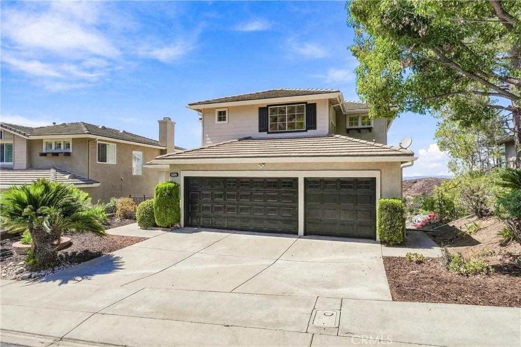 Photo of 6226 E Cliffway Drive