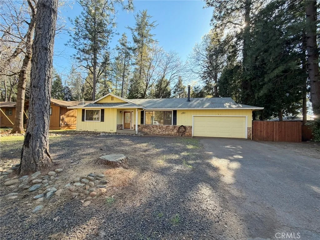 Photo of 6131 Dana Circle