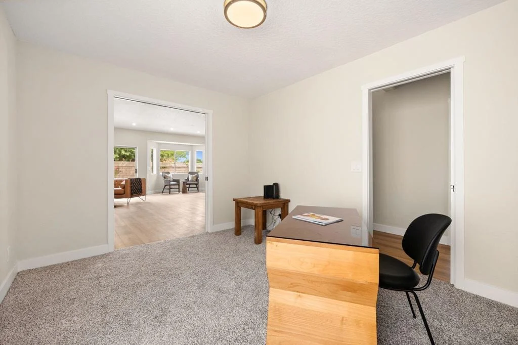Photo of 43690 Skyward Way