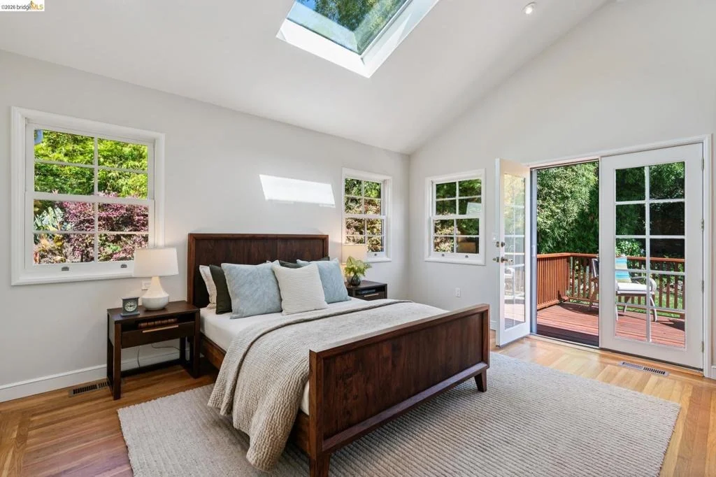 Photo of 929 Contra Costa Ave