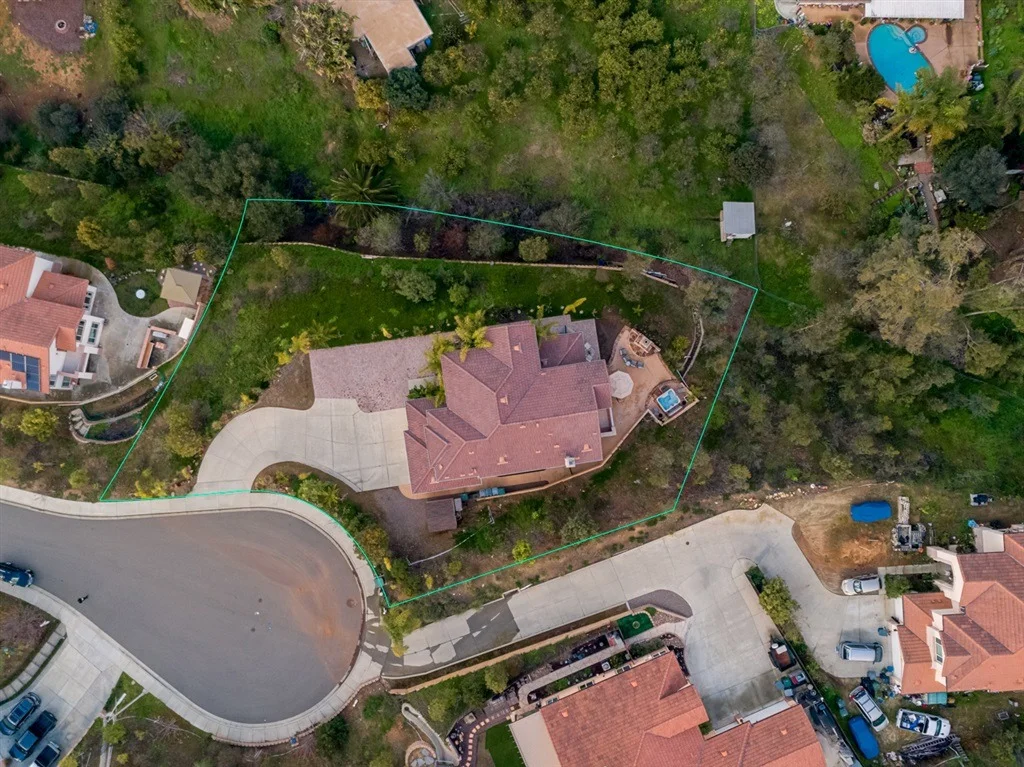 Photo of 941 Bellagio Road