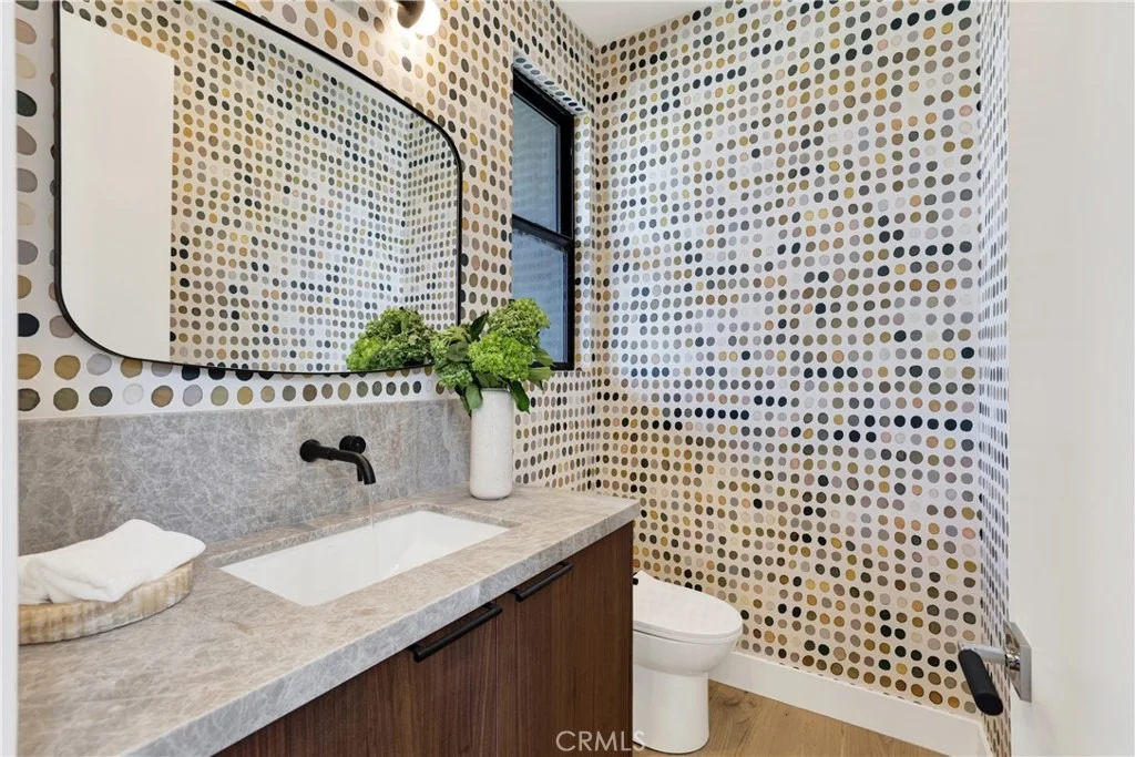 Photo of 408 Avenida Presidio
