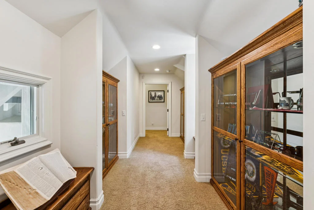 Photo of 391 Cedar Ridge Drive