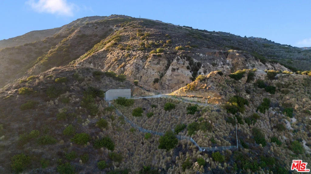 Photo of 4140 Encinal Canyon Road