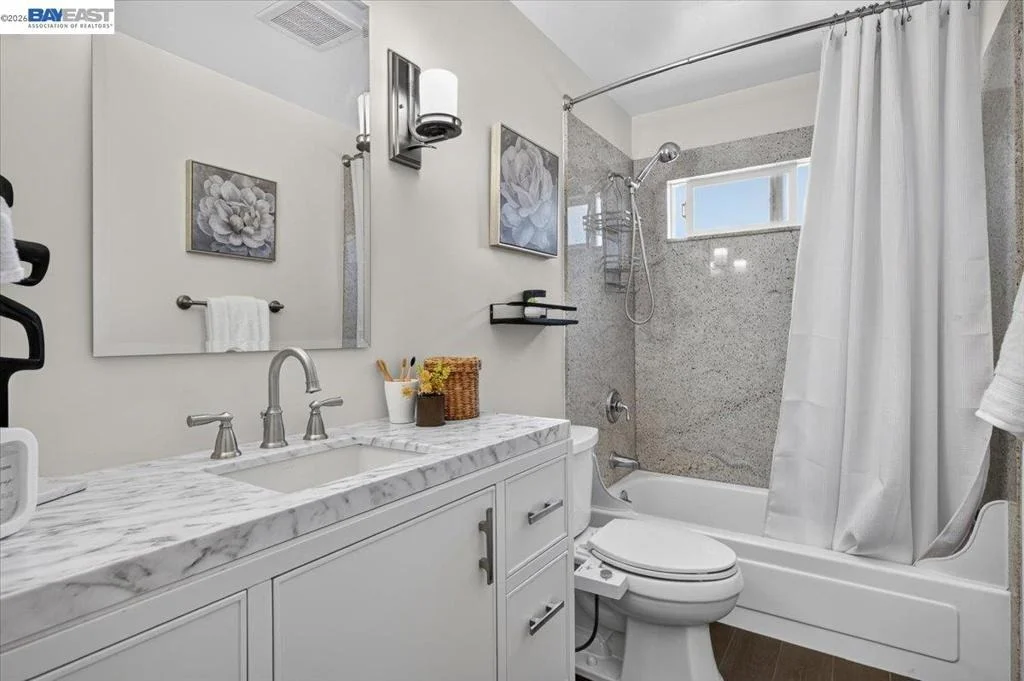 Photo of 118 Diamond Dr