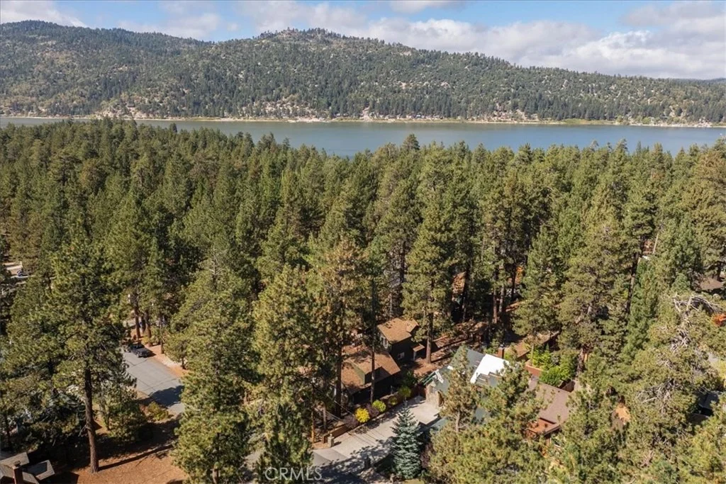 Photo of 39196 Starview Lane