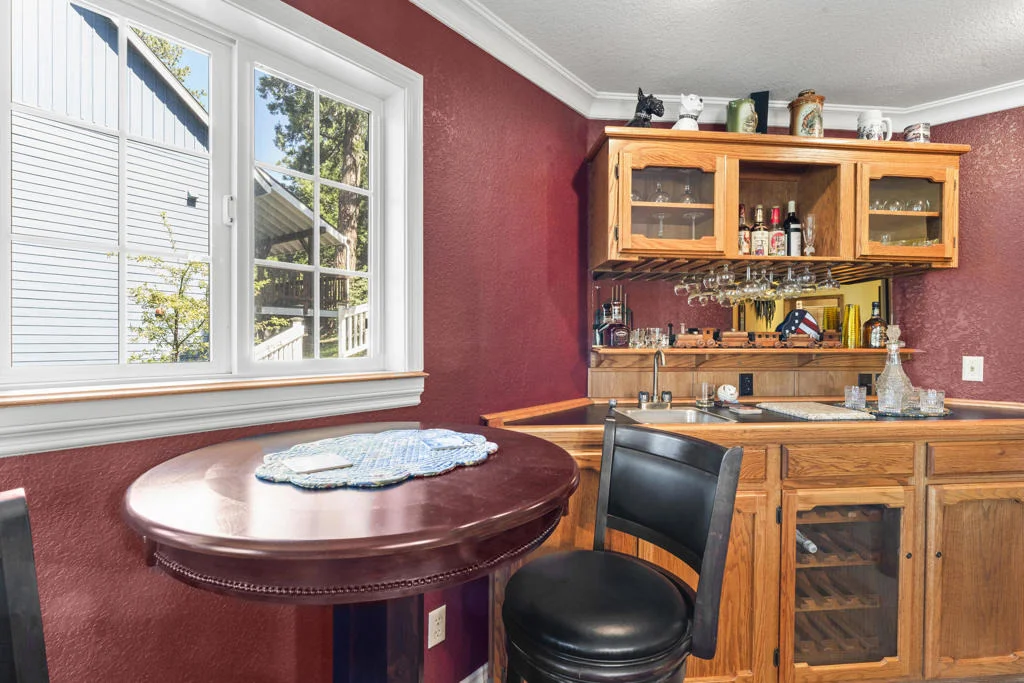 Photo of 692 Zurich Drive