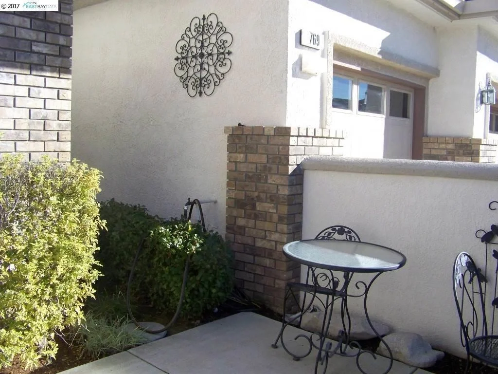 Photo of 769 Franklin Dr