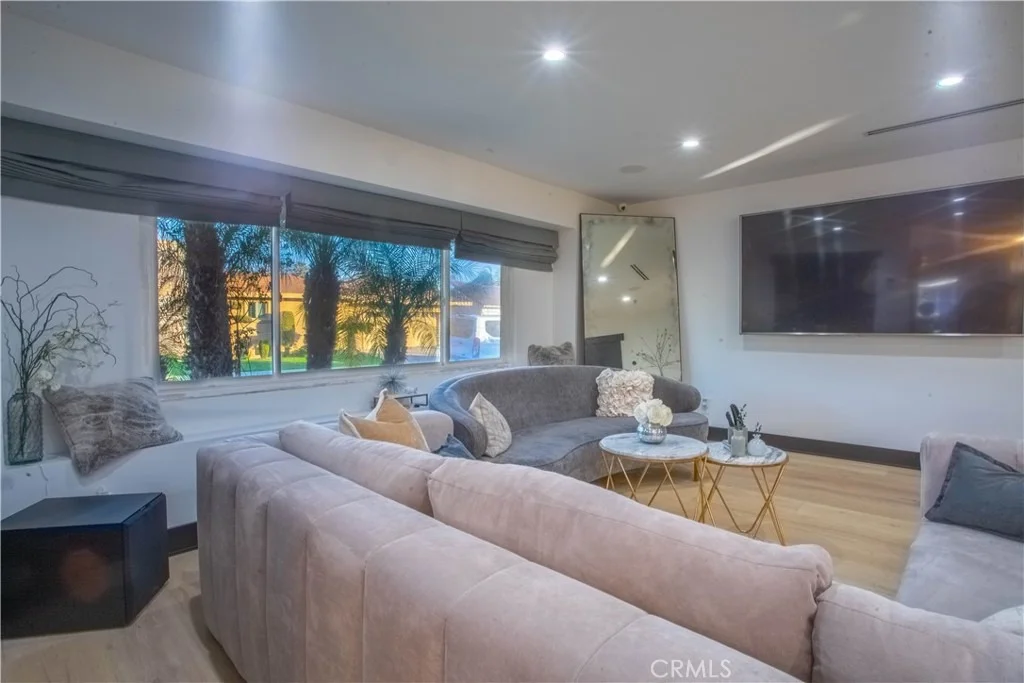 Photo of 8524 Suva
