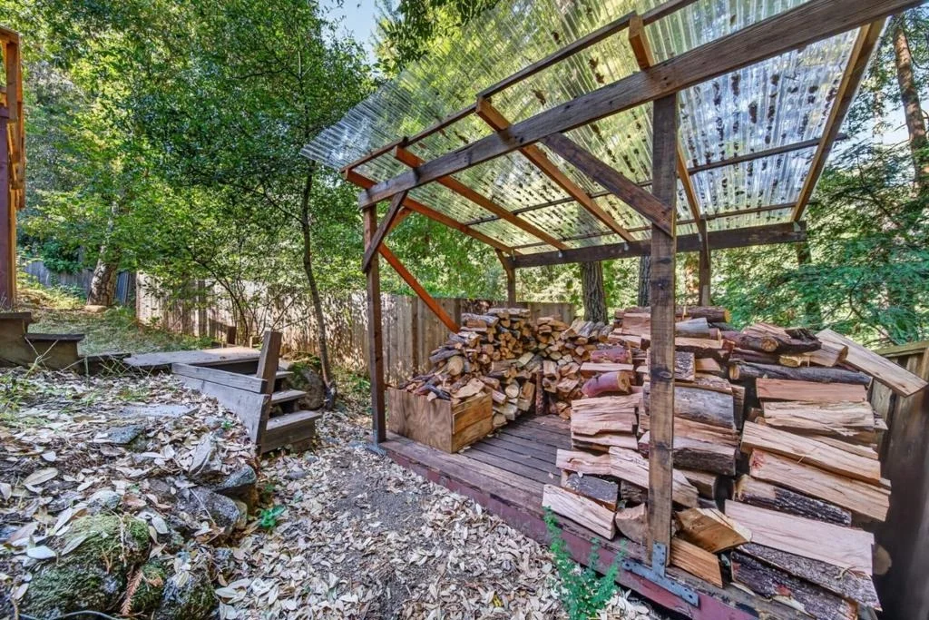 Photo of 121 Mahogany Way