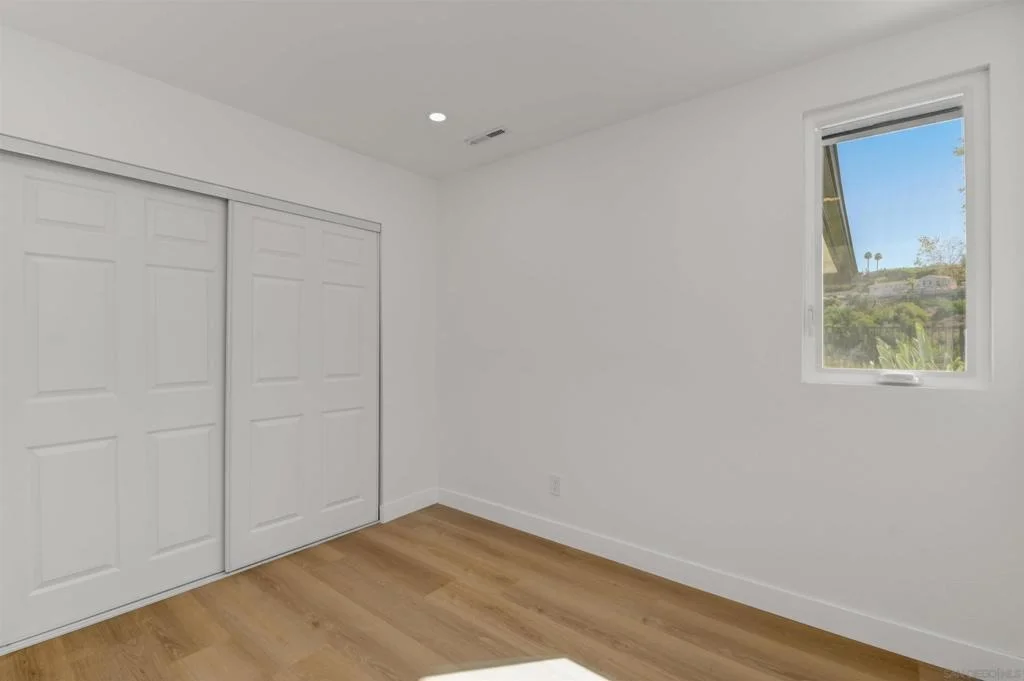 Photo of 5657 Red River Dr.