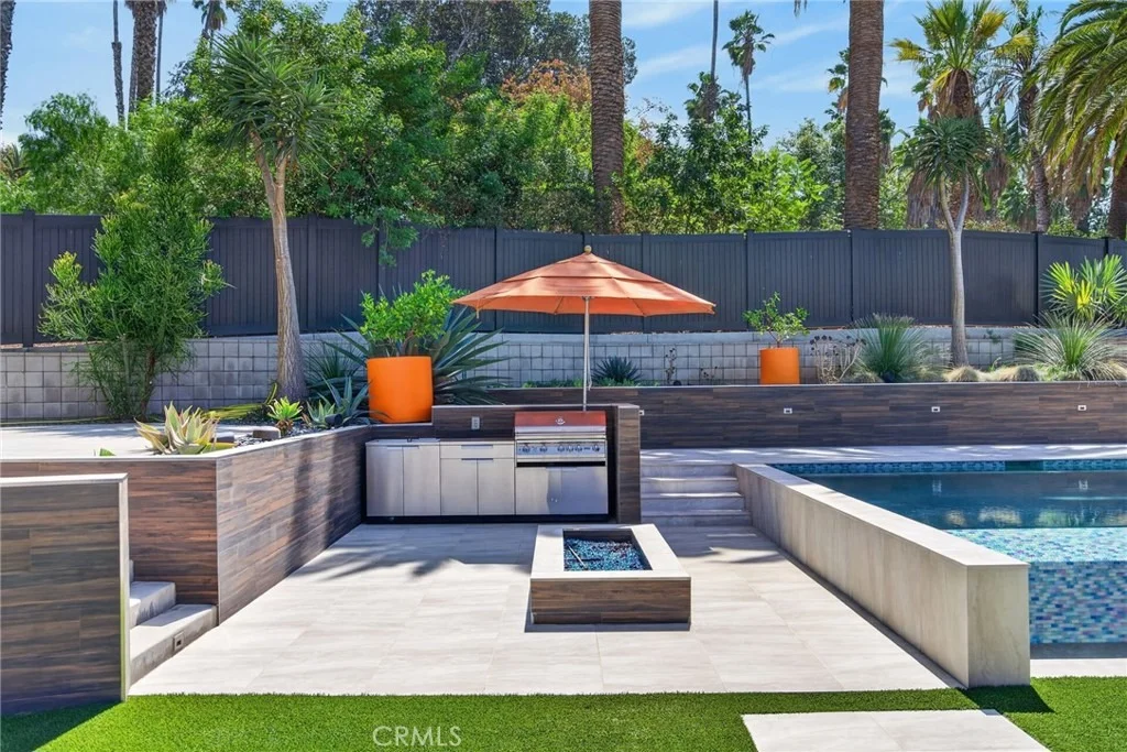 Photo of 6770 Hawarden