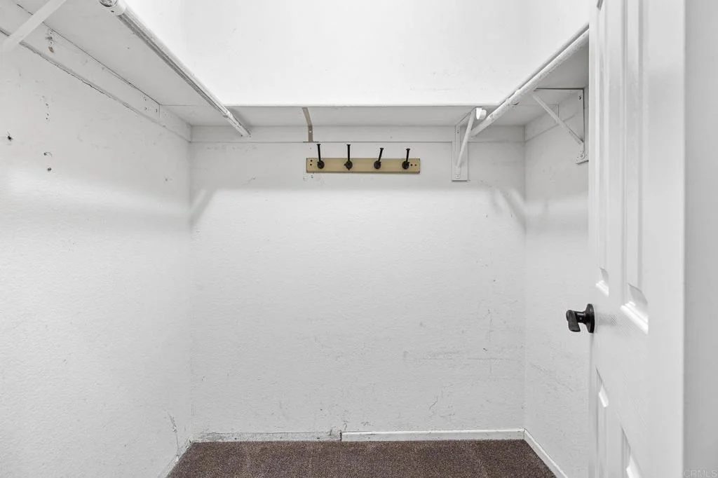 Photo of 23560 Green Glen