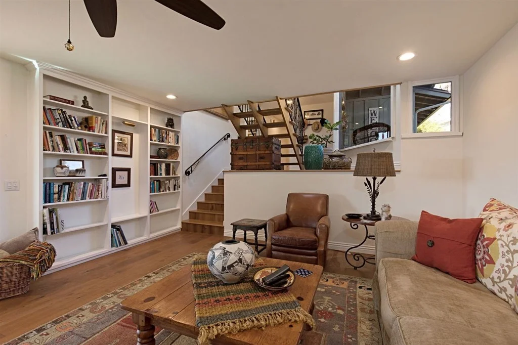 Photo of 837 Sunset Drive