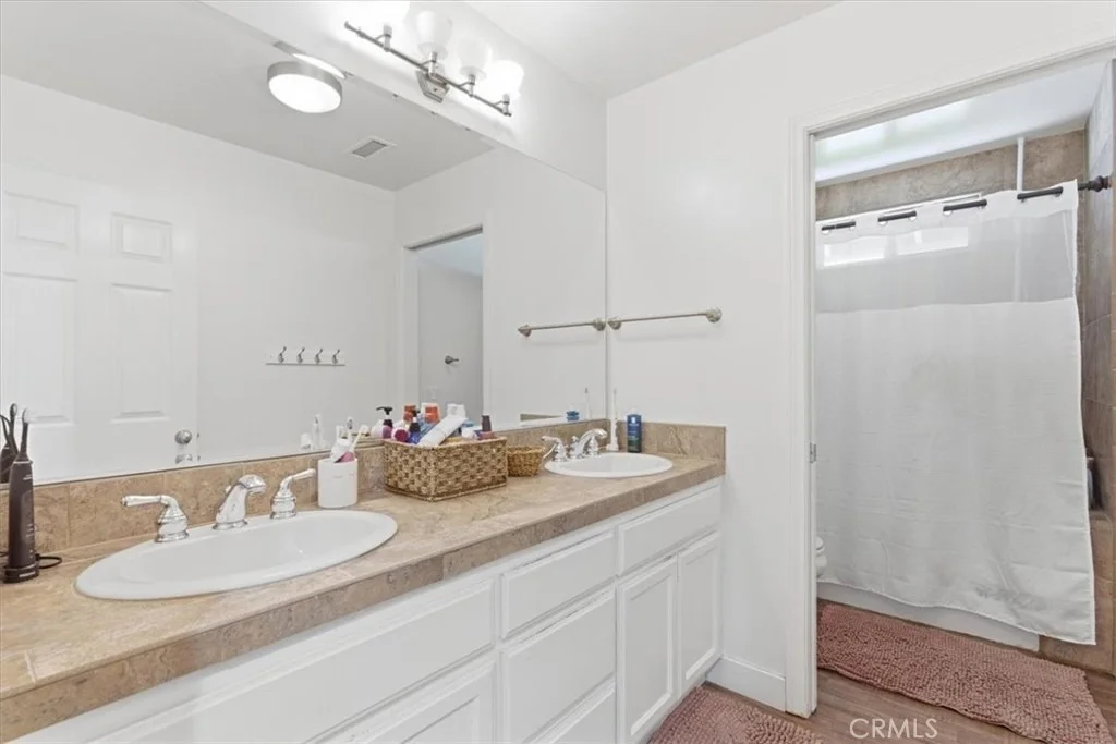 Photo of 40780 Carmelita